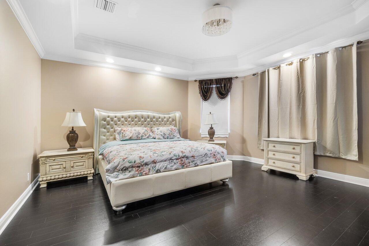 11538 Persimmon Boulevard