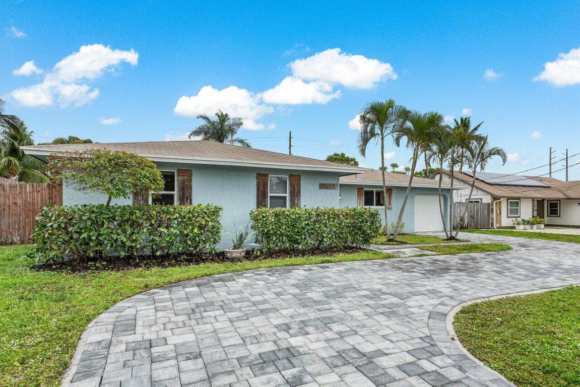 2586 SW 10th Street, Boynton Beach