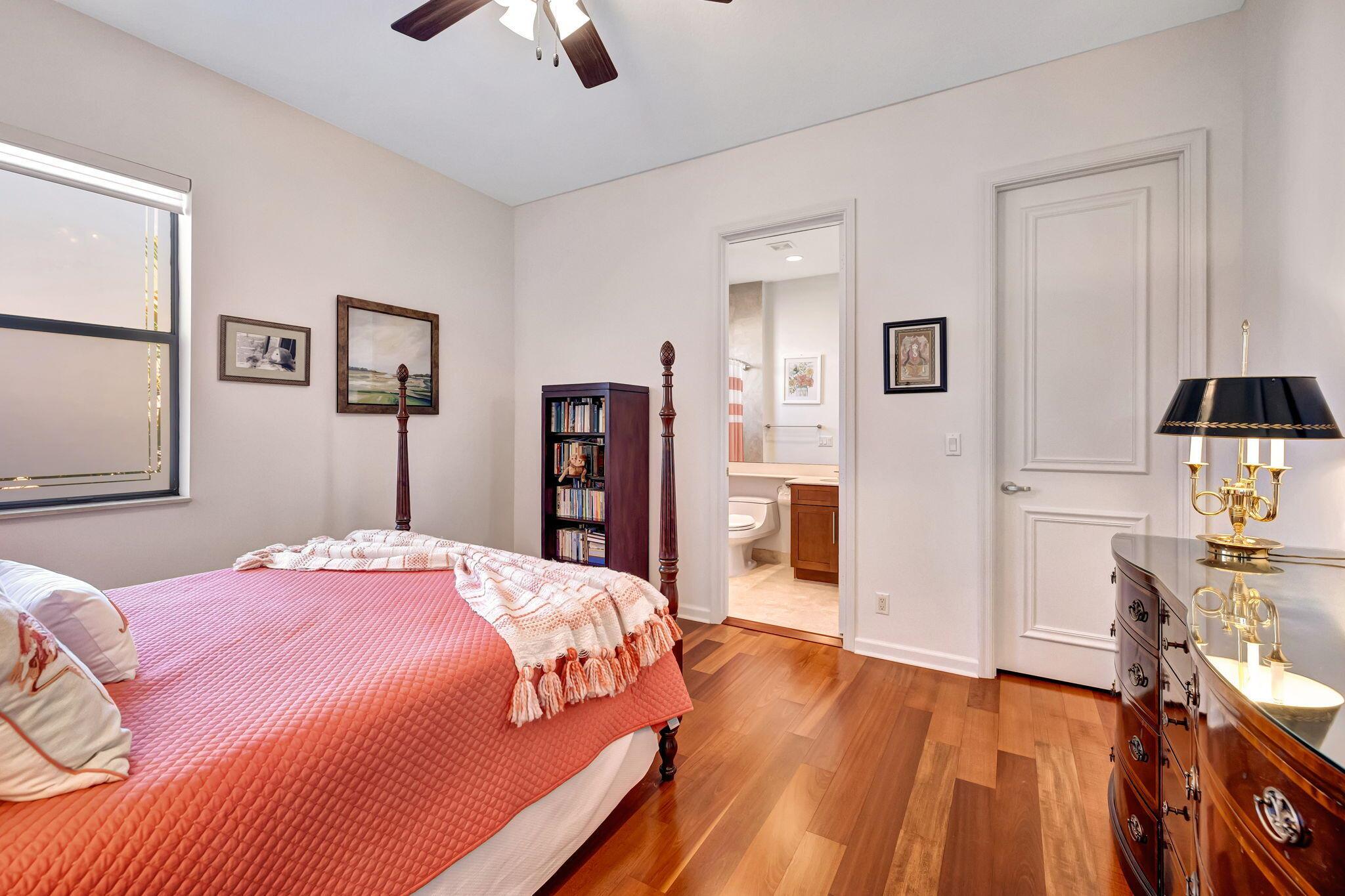 17987 Lake Azure Way