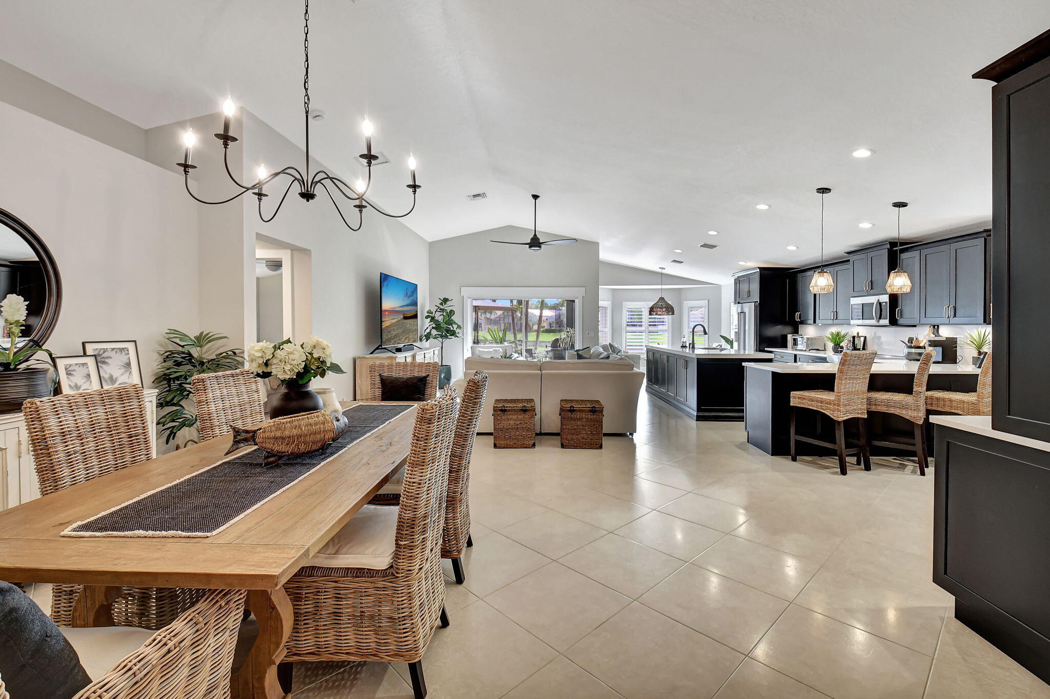 12044 La Vita Way