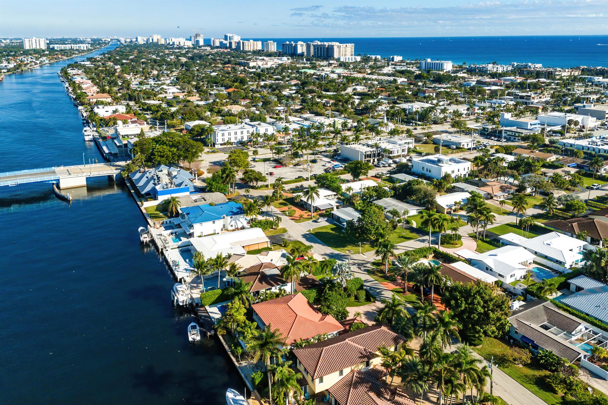 4313 W Tradewinds Avenue 1-2