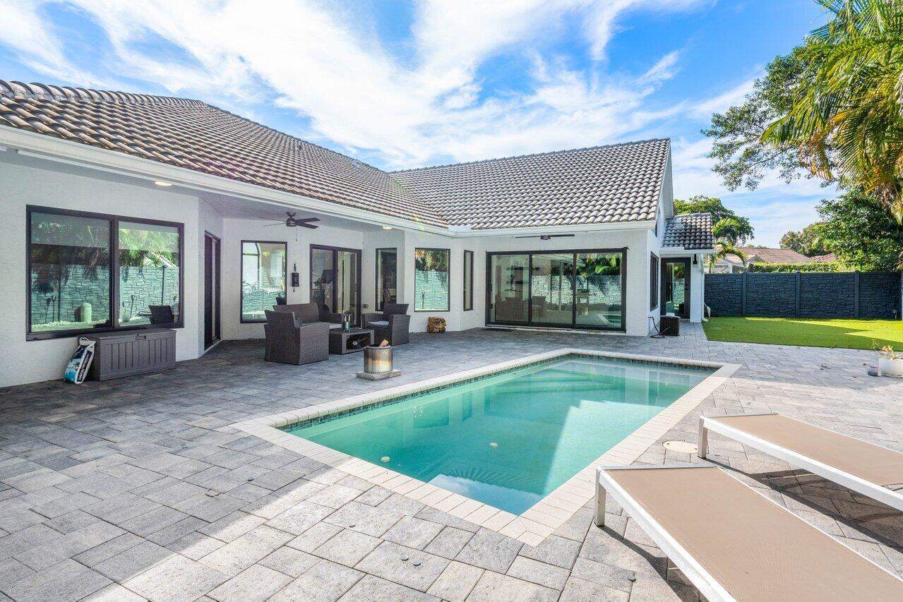 10791 Avenida Santa Ana