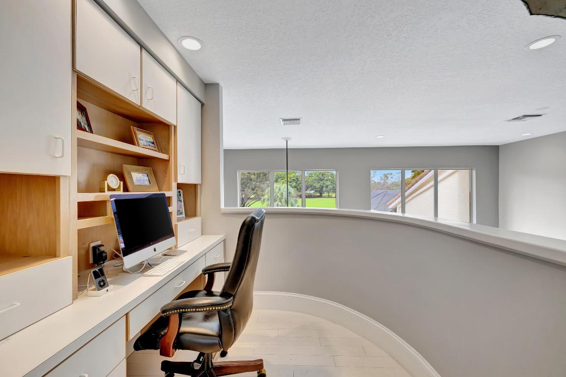 5625 NW 24th Terrace