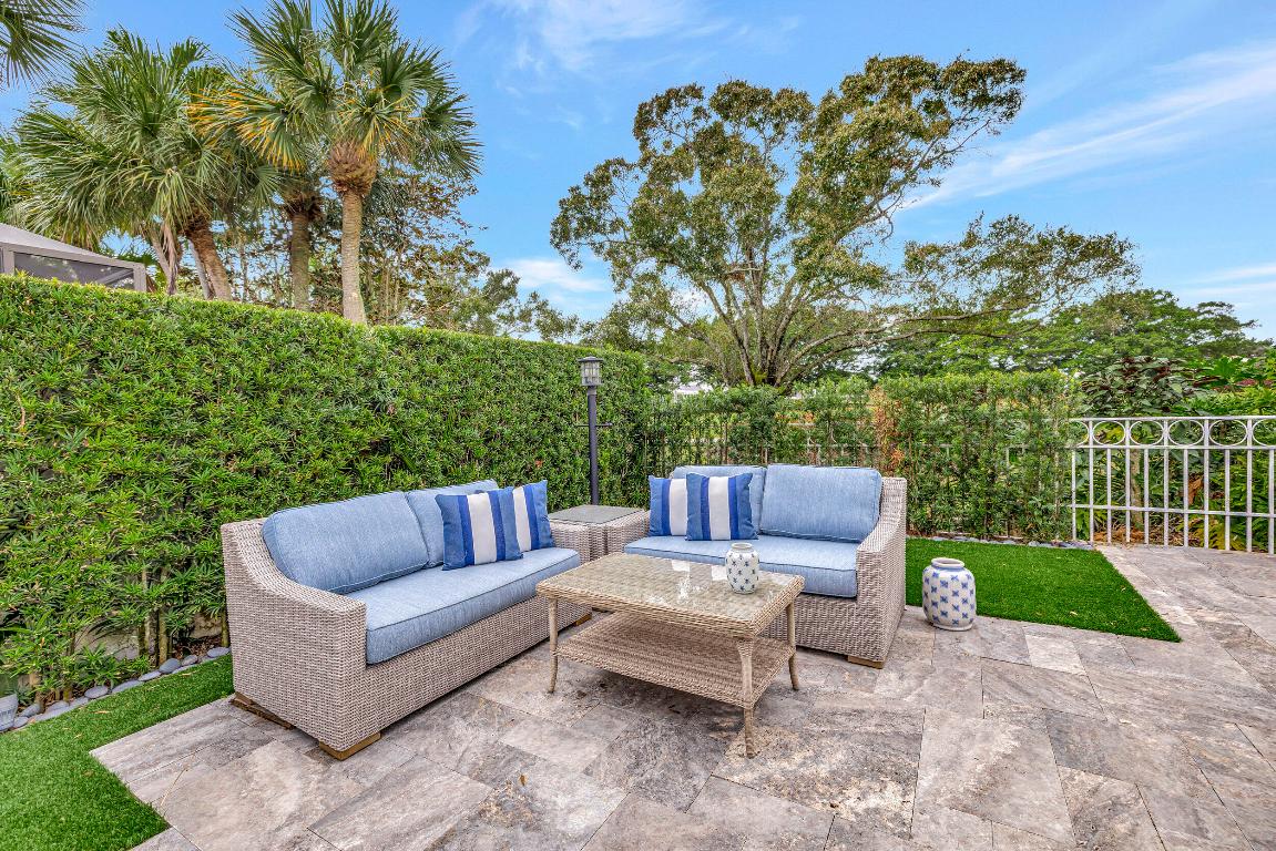 5625 NW 24th Terrace