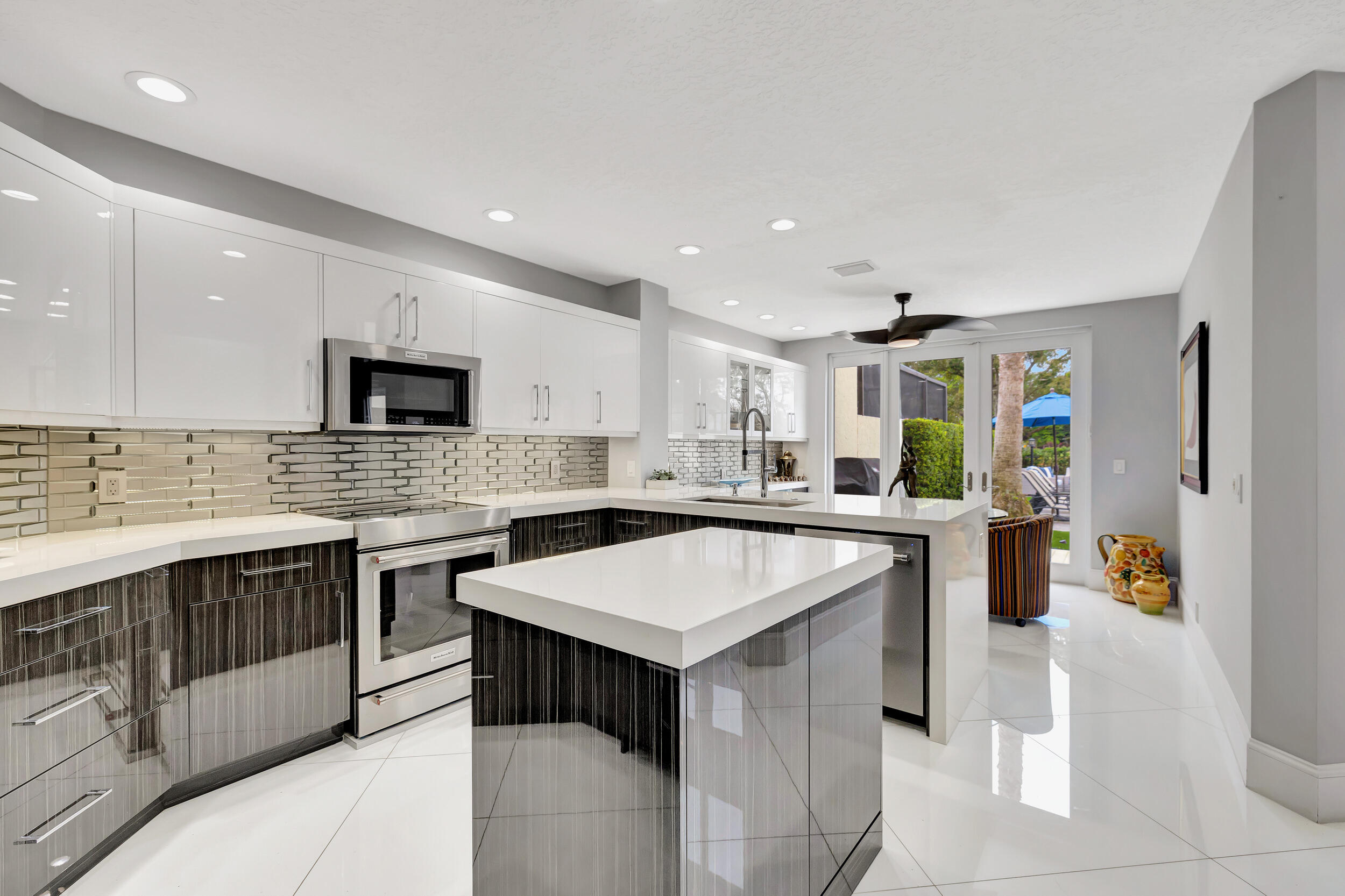 5625 NW 24th Terrace
