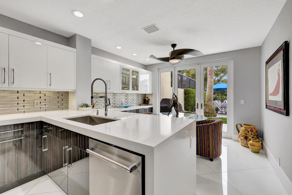 5625 NW 24th Terrace