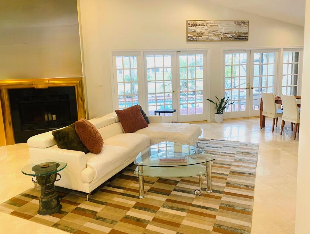 22595 Esplanada Circle W, Boca Raton