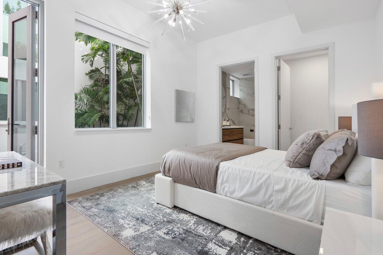 1625 S Ocean Boulevard 10