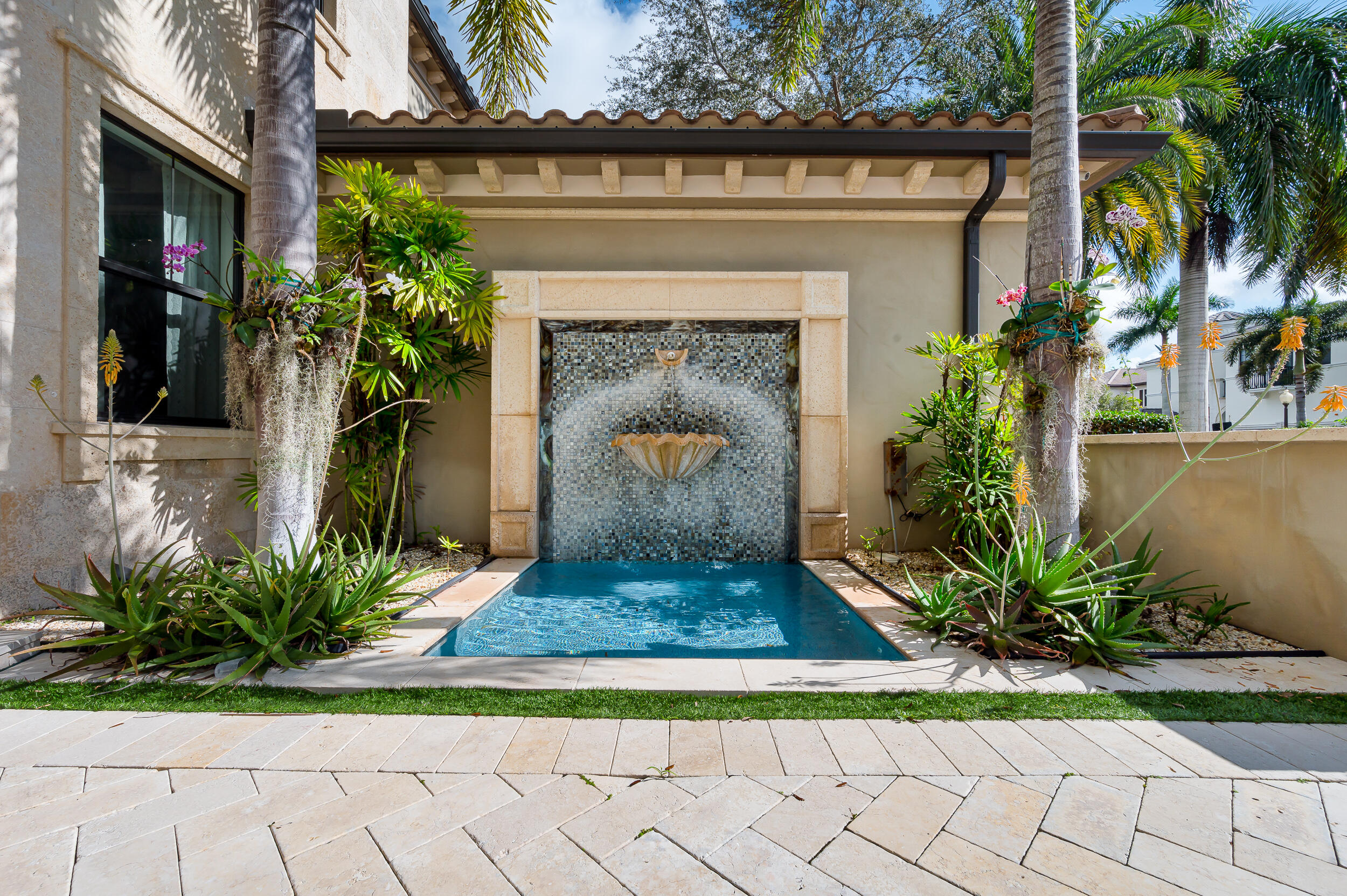 9091 Redonda Drive, Boca Raton