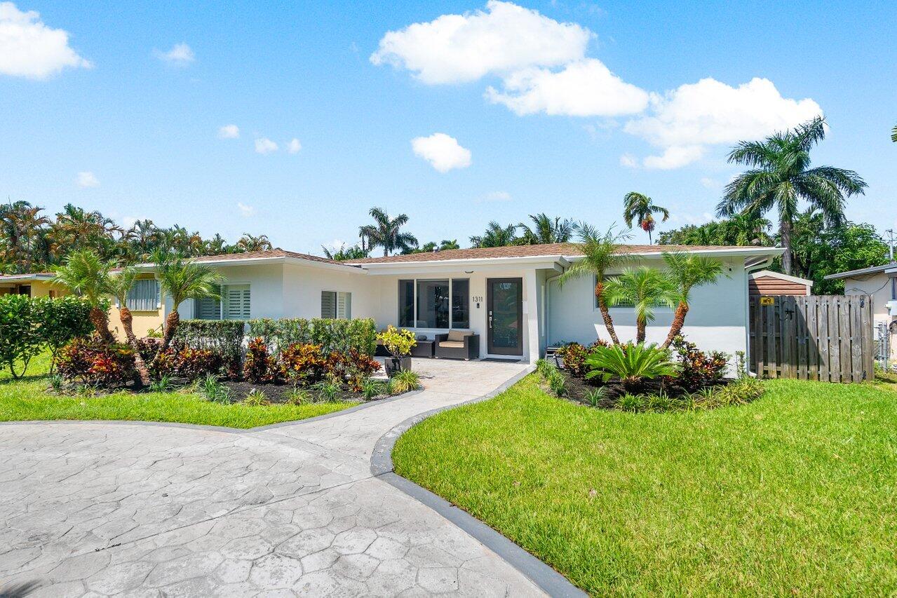 1311 Dewey Street