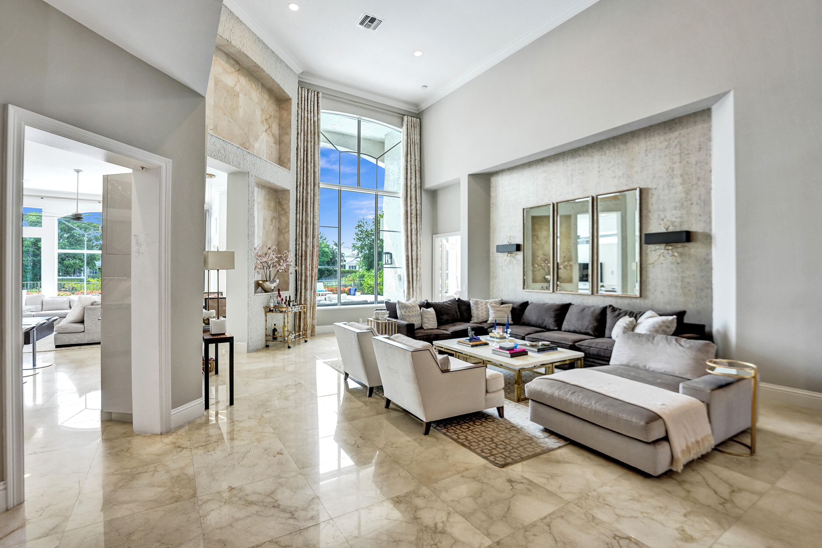 5005 NW 24th Circle