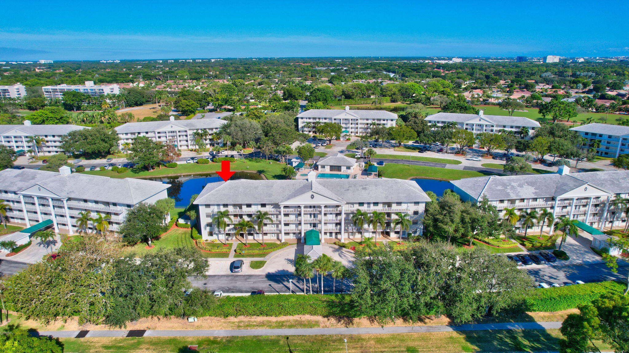 6037 Balboa Circle 401