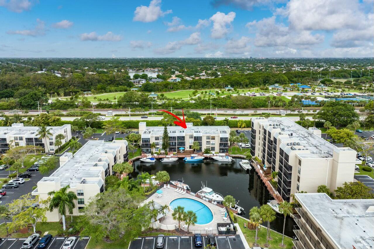 10 Royal Palm Way Unit 202