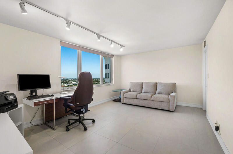 550 S Ocean Boulevard 2208, Boca Raton Unit: 2208