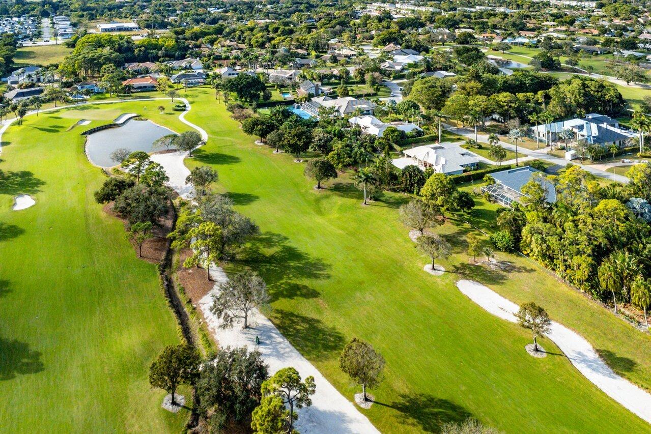 650 Atlantis Estates Way