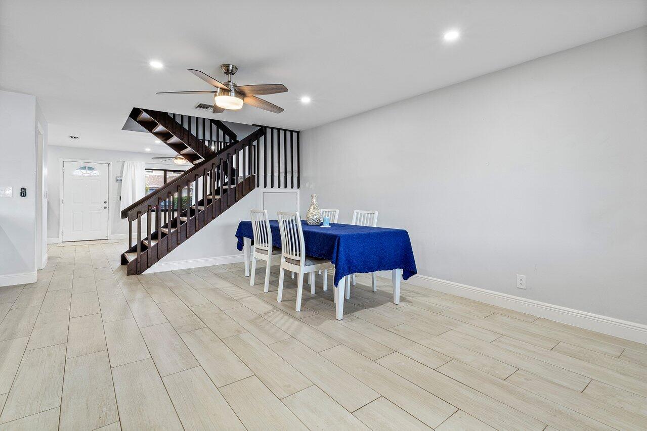 5274 Jog Lane