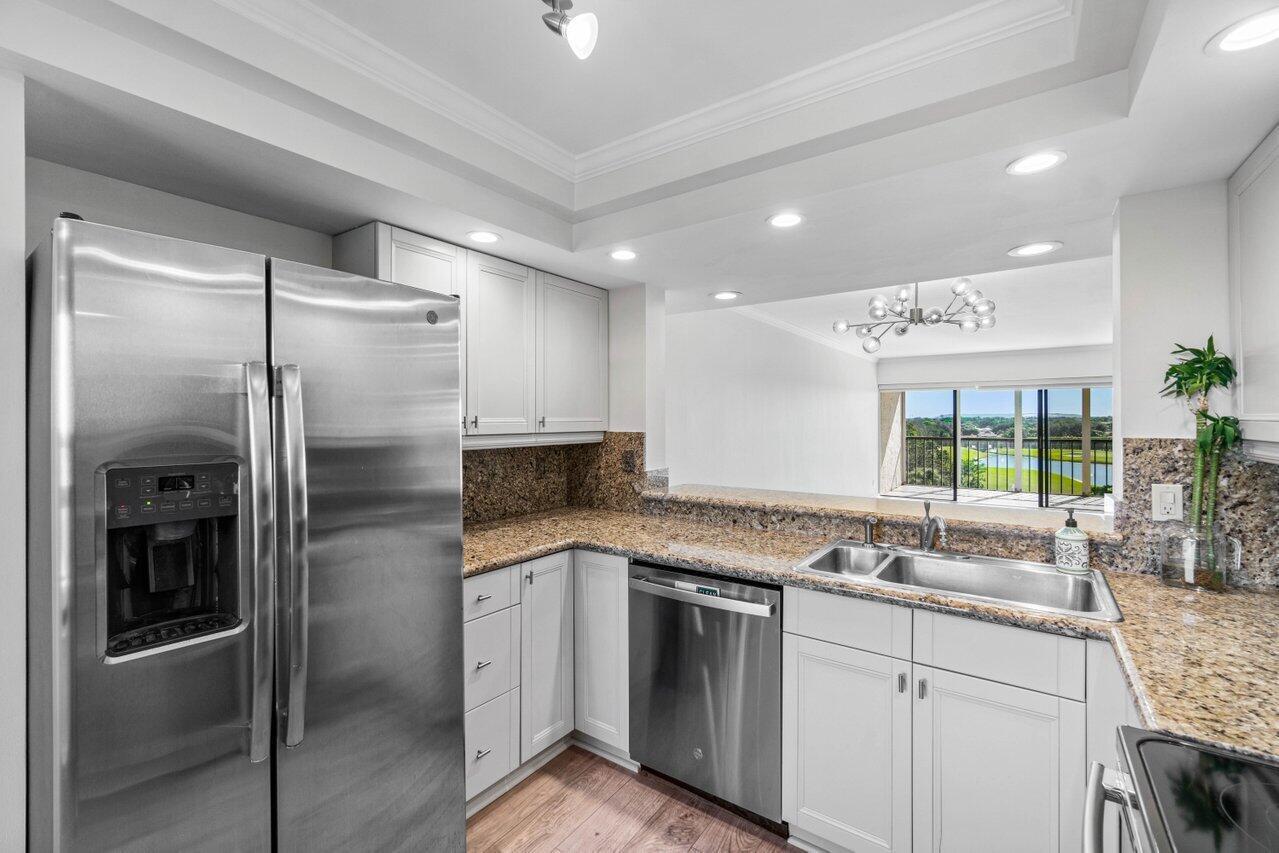 6662 Boca Del Mar Drive 717