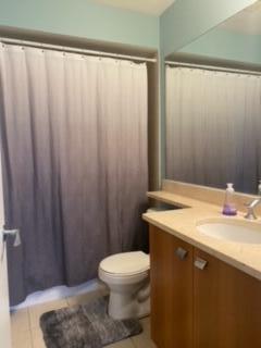 1000 Crystal Way H