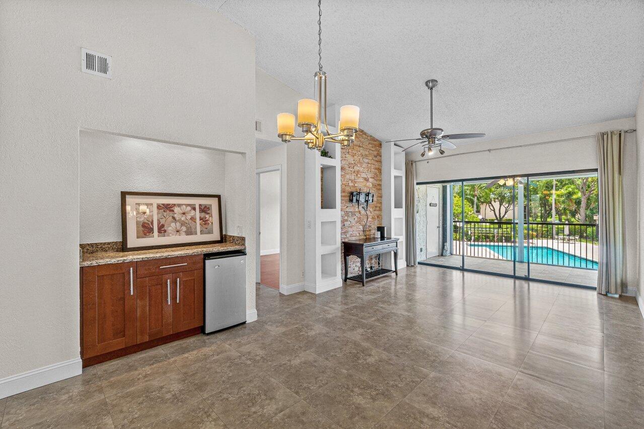 2371 SW 15th Street 100