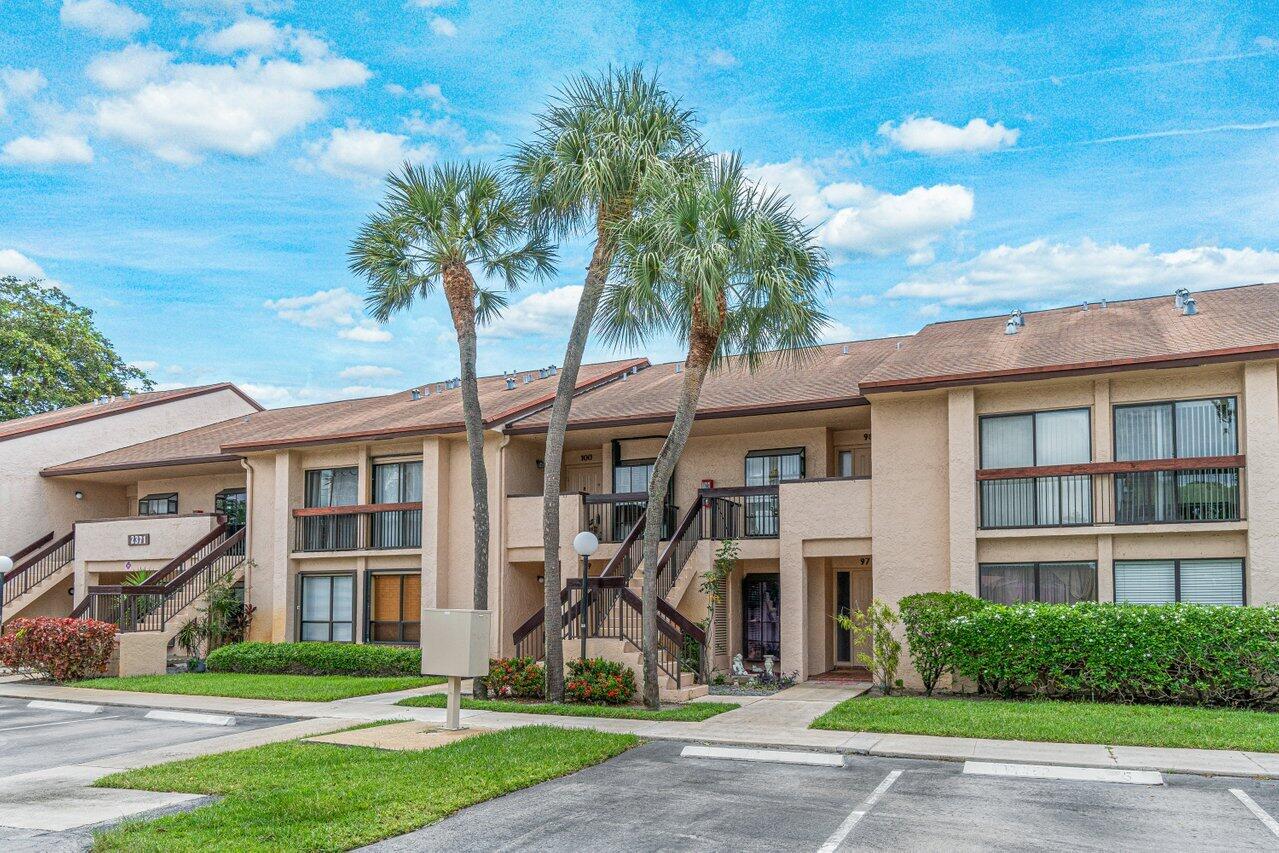 2371 SW 15th Street 100