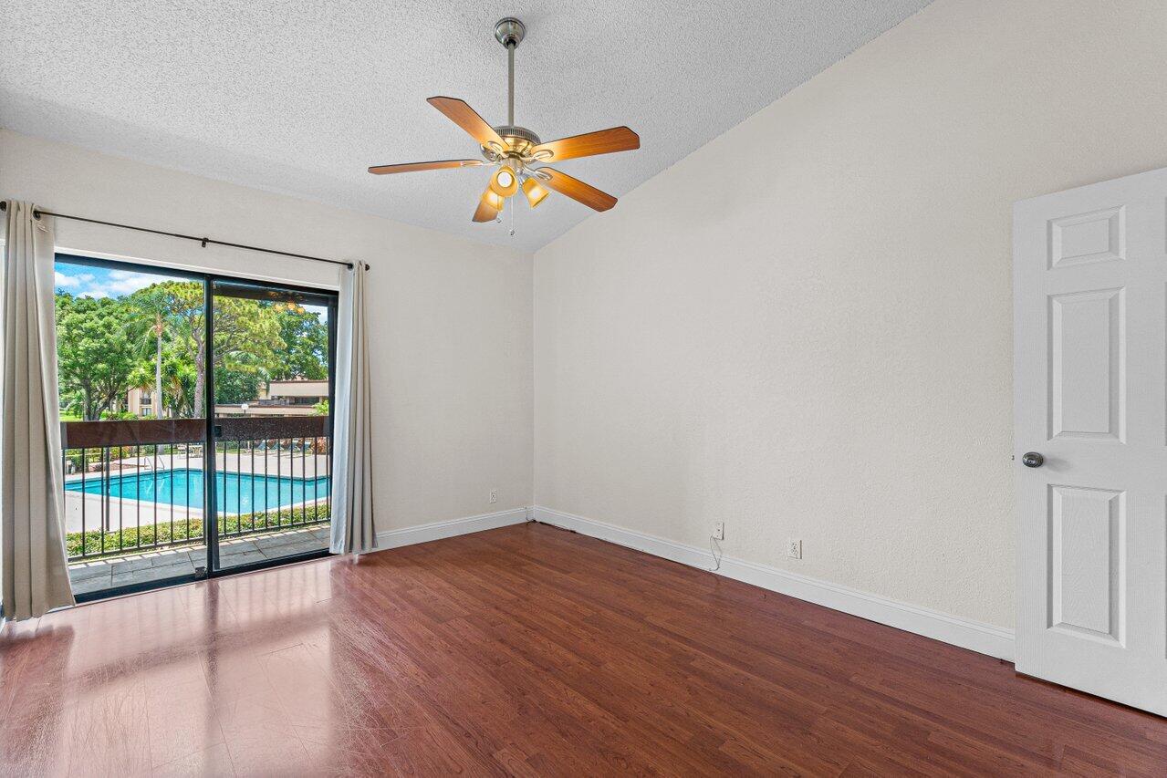 2371 SW 15th Street 100