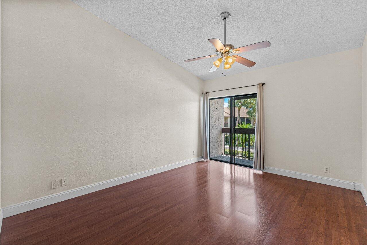 2371 SW 15th Street 100