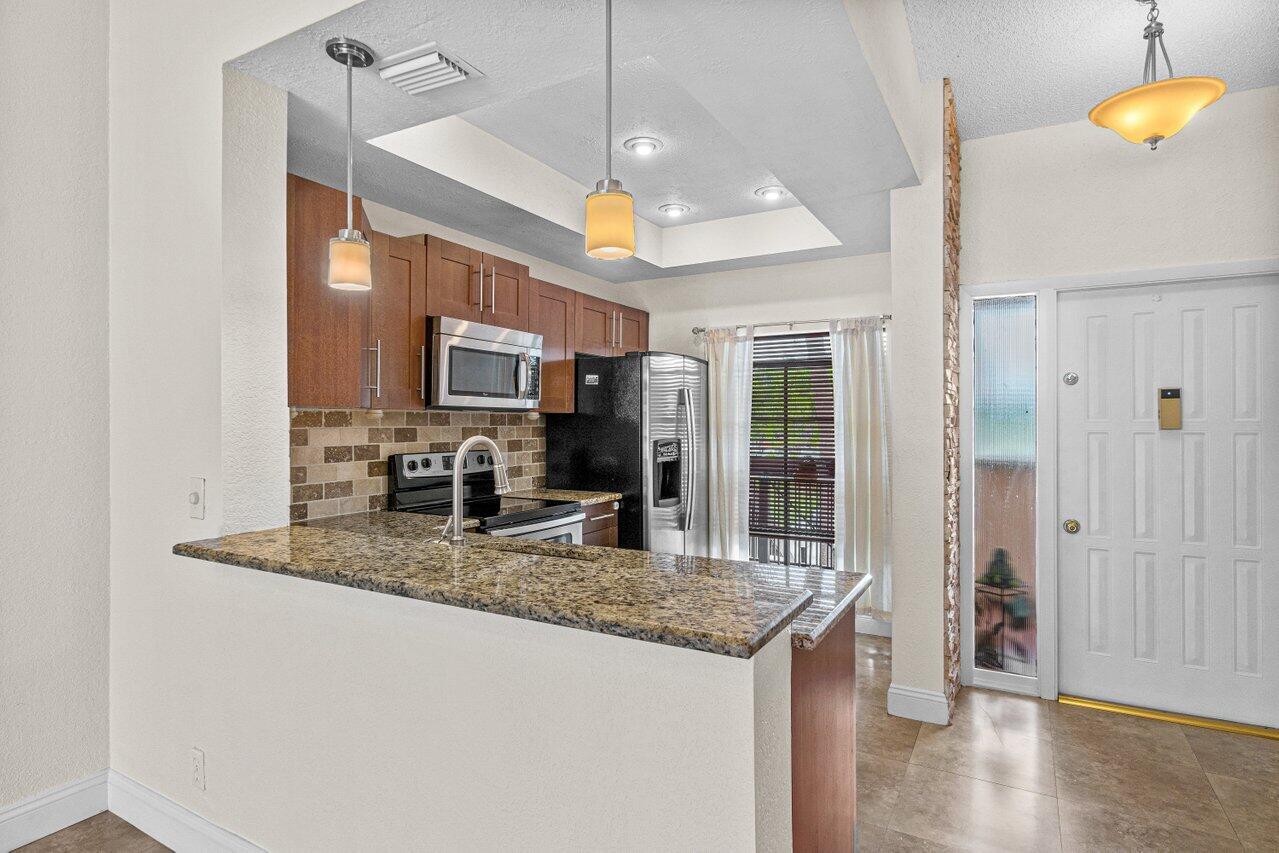 2371 SW 15th Street 100