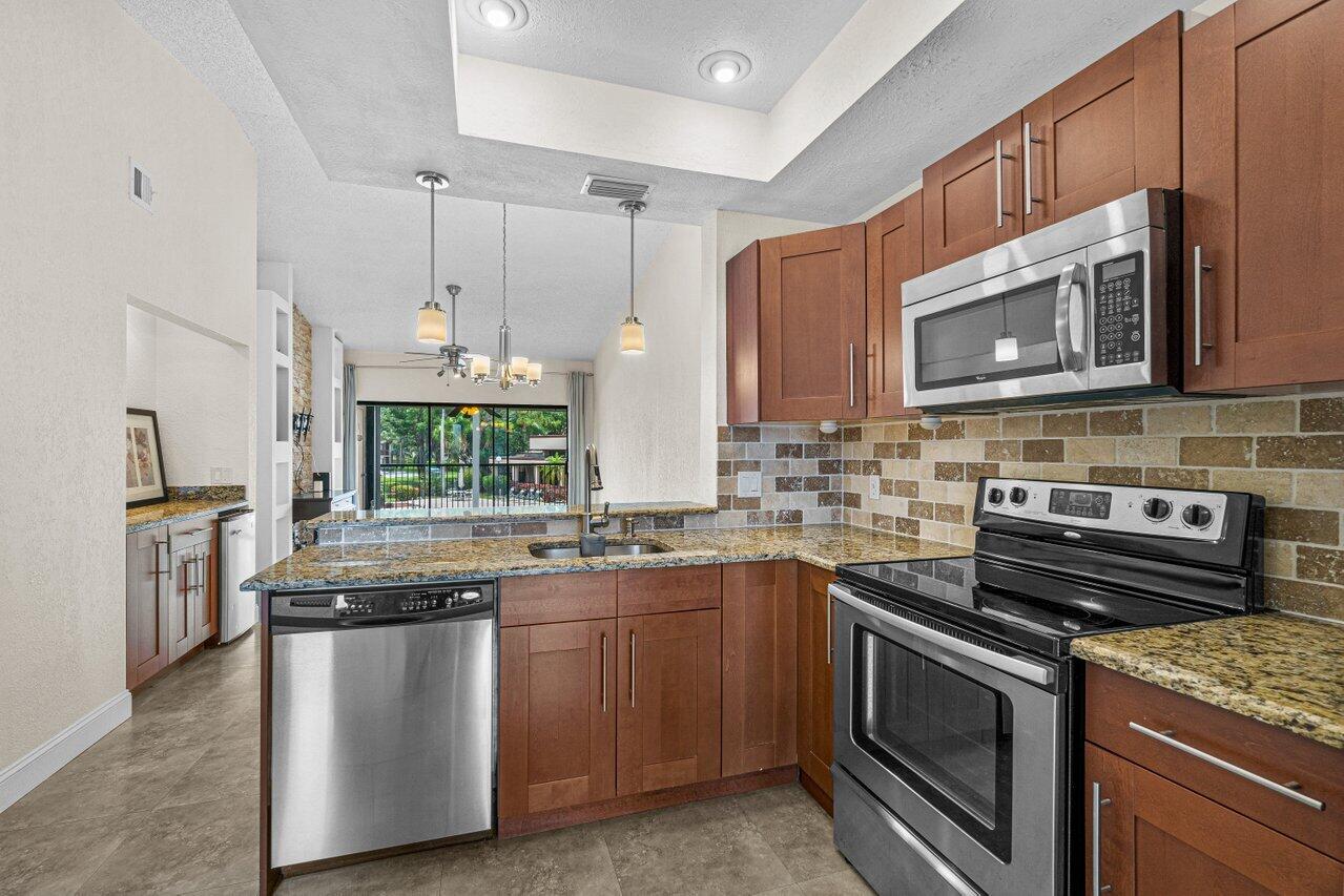 2371 SW 15th Street 100