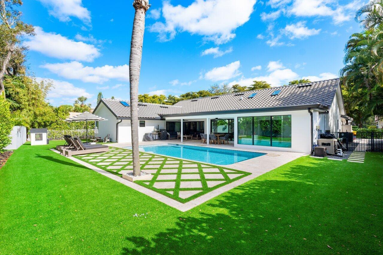 2025 Parkside Circle S