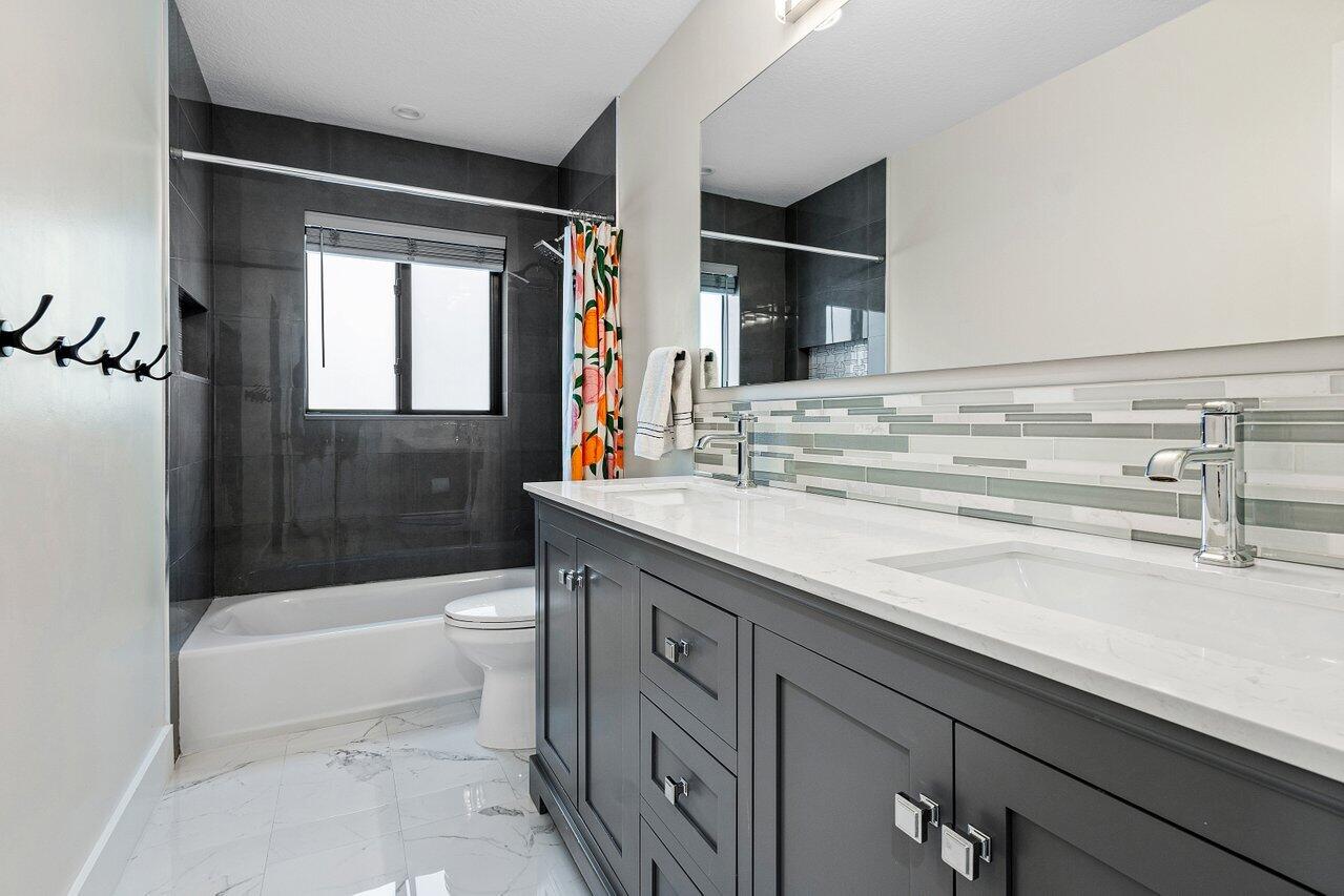 2025 Parkside Circle S