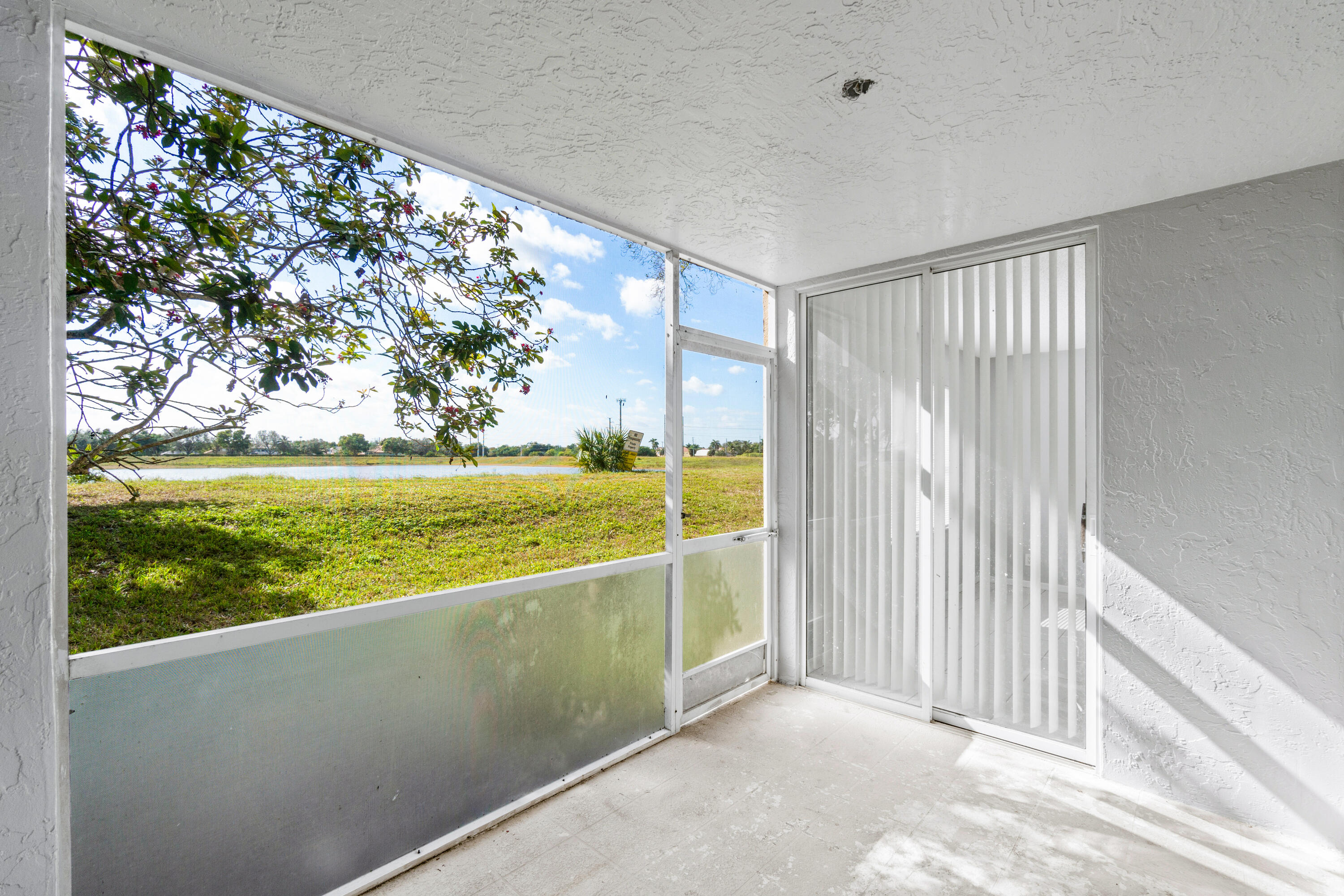 10930 Lakemore Lane 103