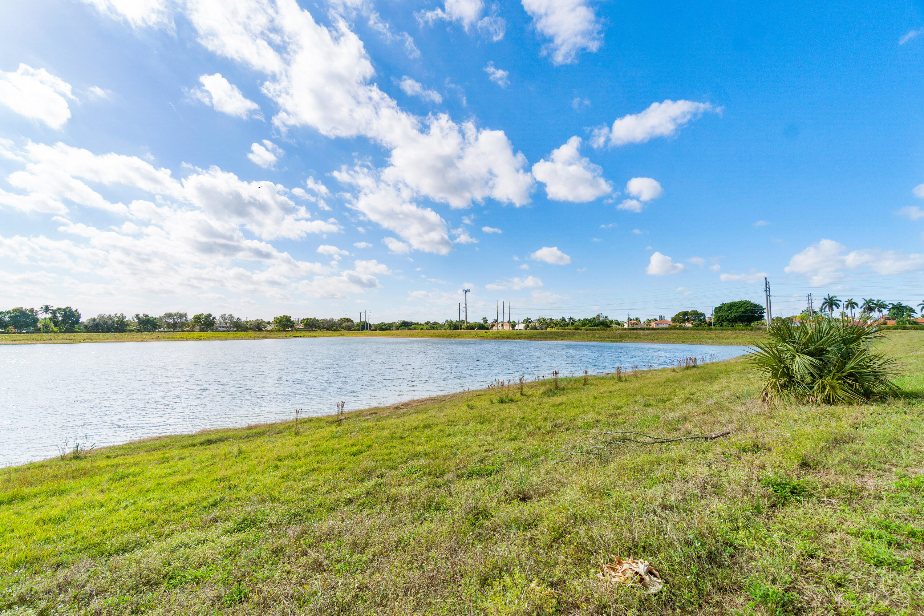 10930 Lakemore Lane 103