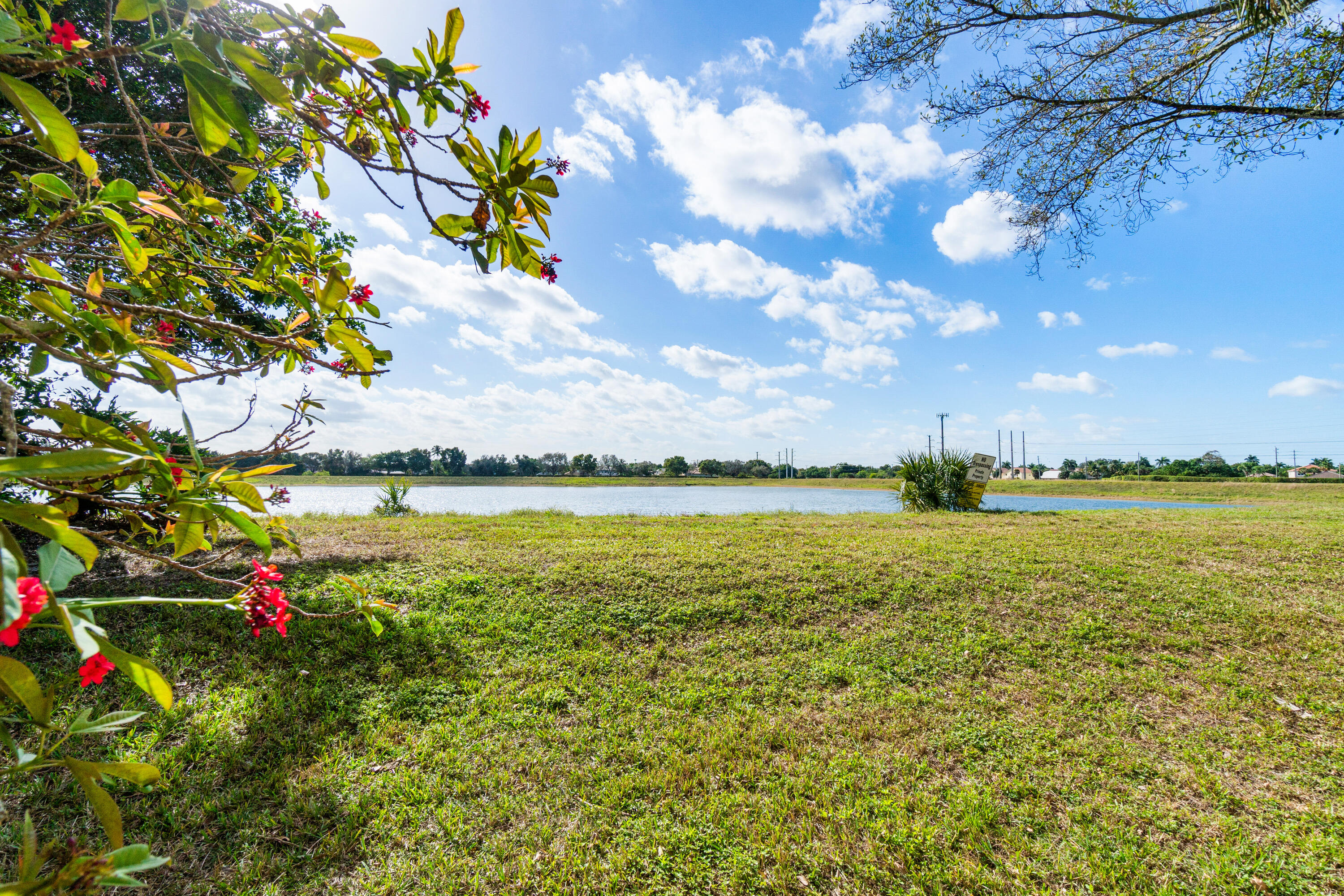 10930 Lakemore Lane 103