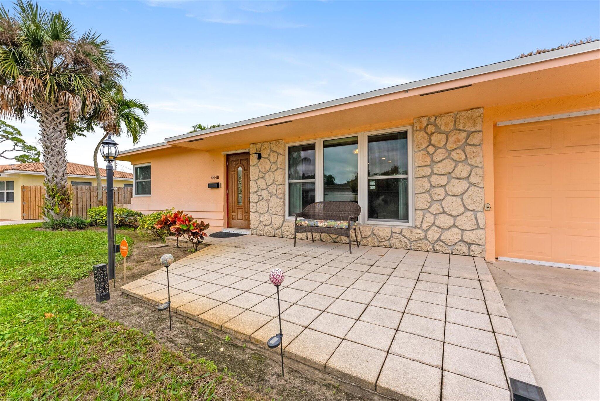 4440 NW 10th Street