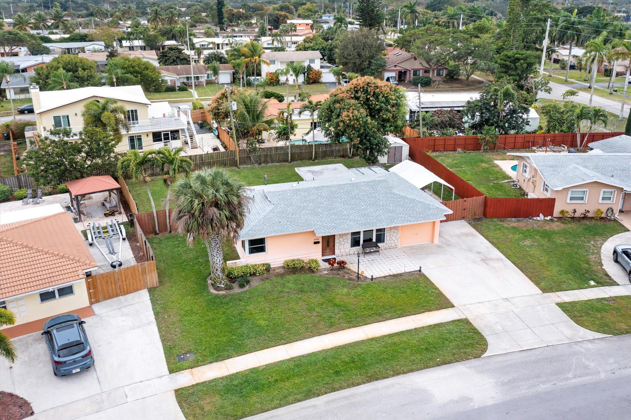 4440 NW 10th Street