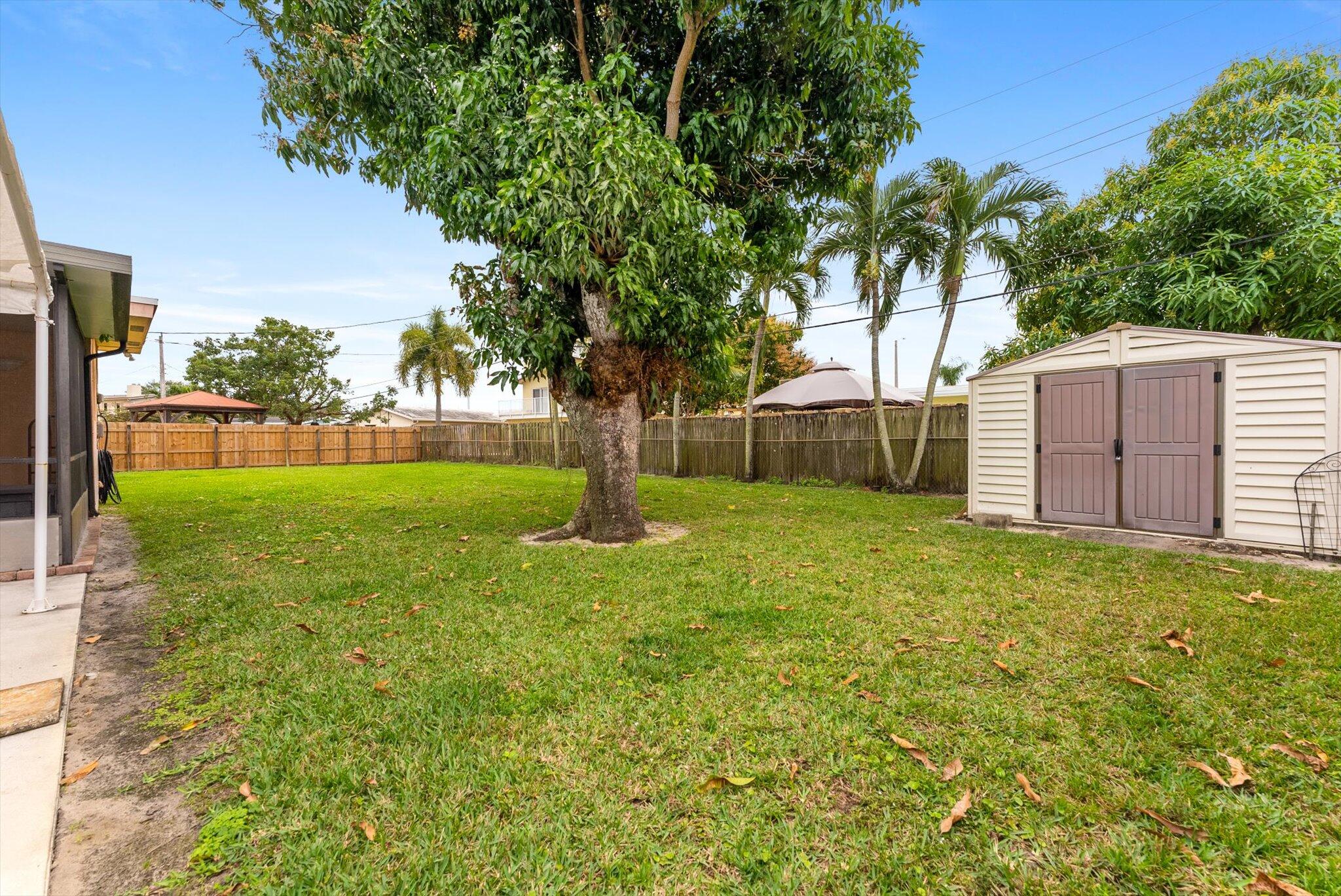 4440 NW 10th Street