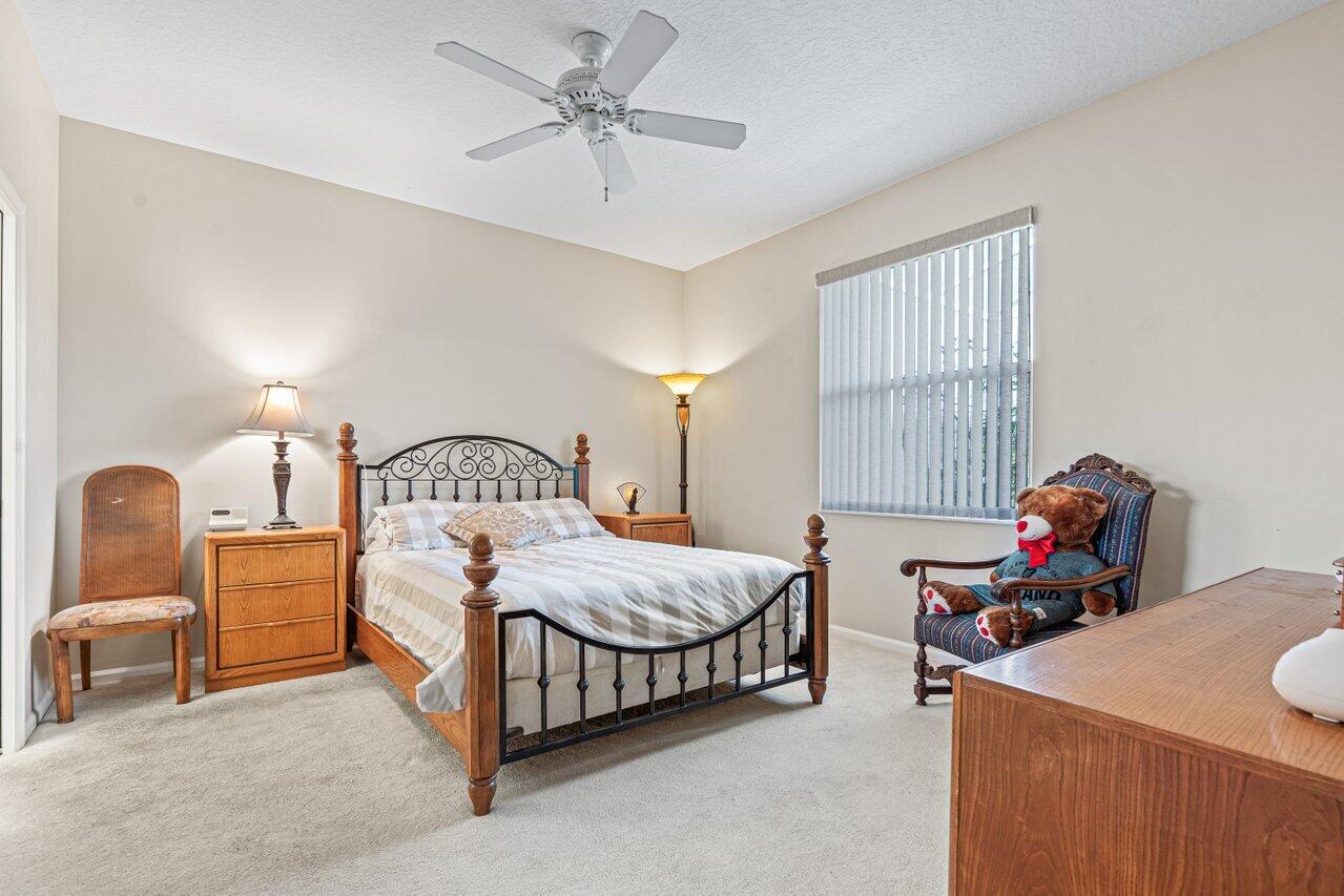 9648 Crescent View Drive N, Boynton Beach