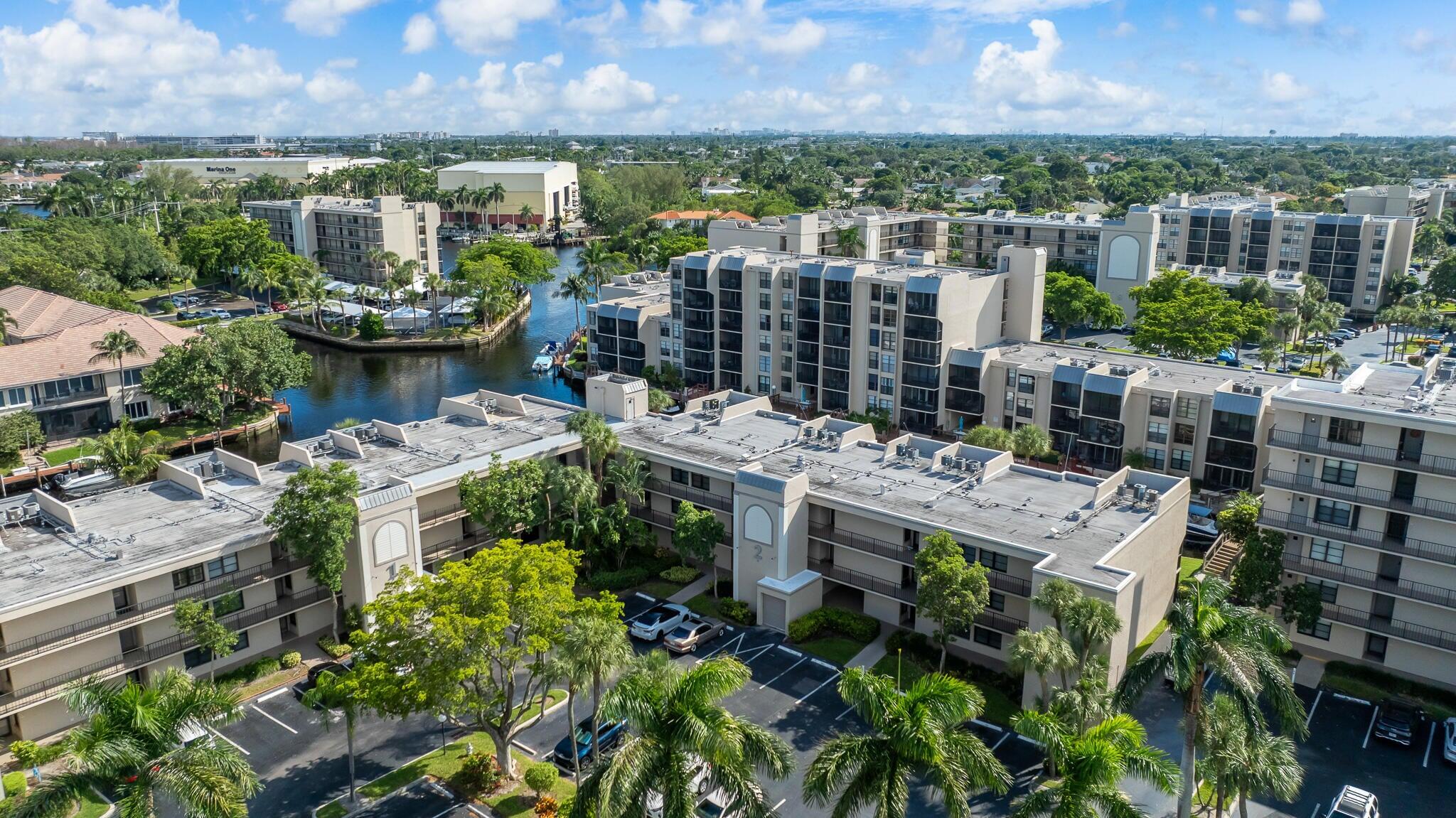 2 Royal Palm Way 105