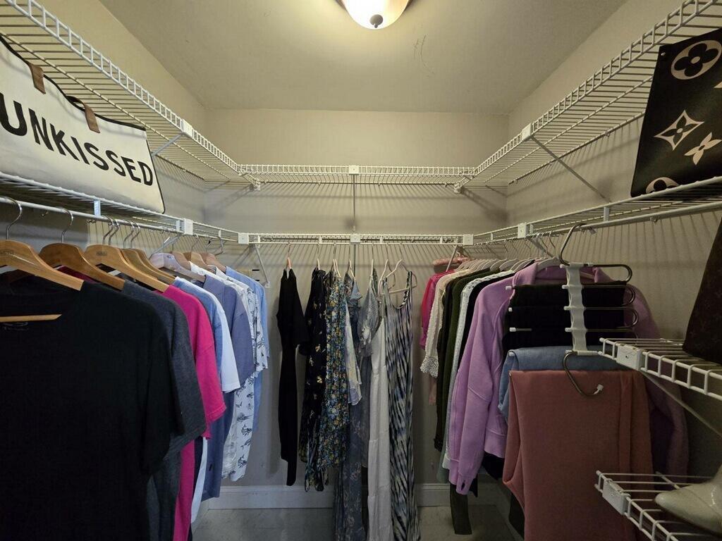 2 Royal Palm Way 105