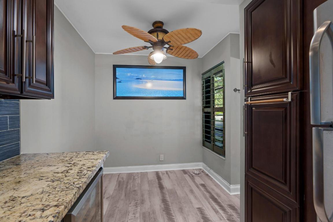 2 Royal Palm Way 105