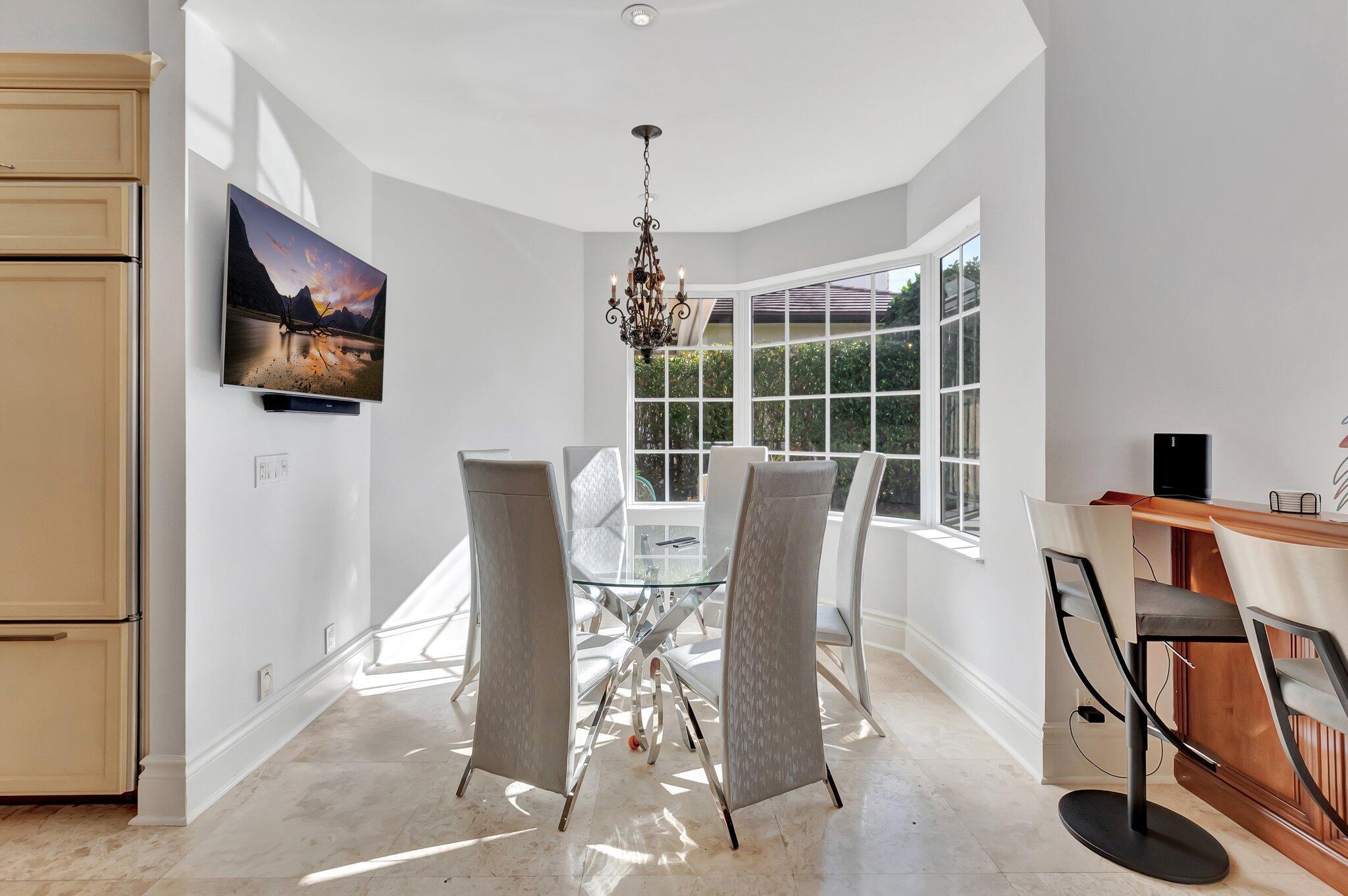 17113 Northway Circle