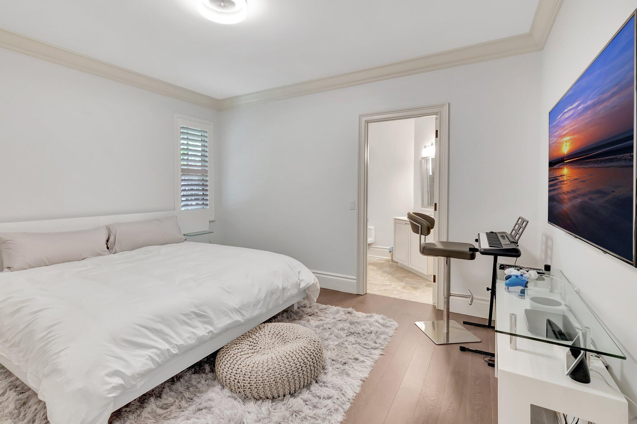 17113 Northway Circle