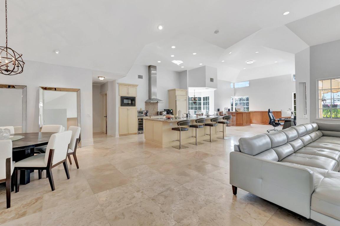 17113 Northway Circle