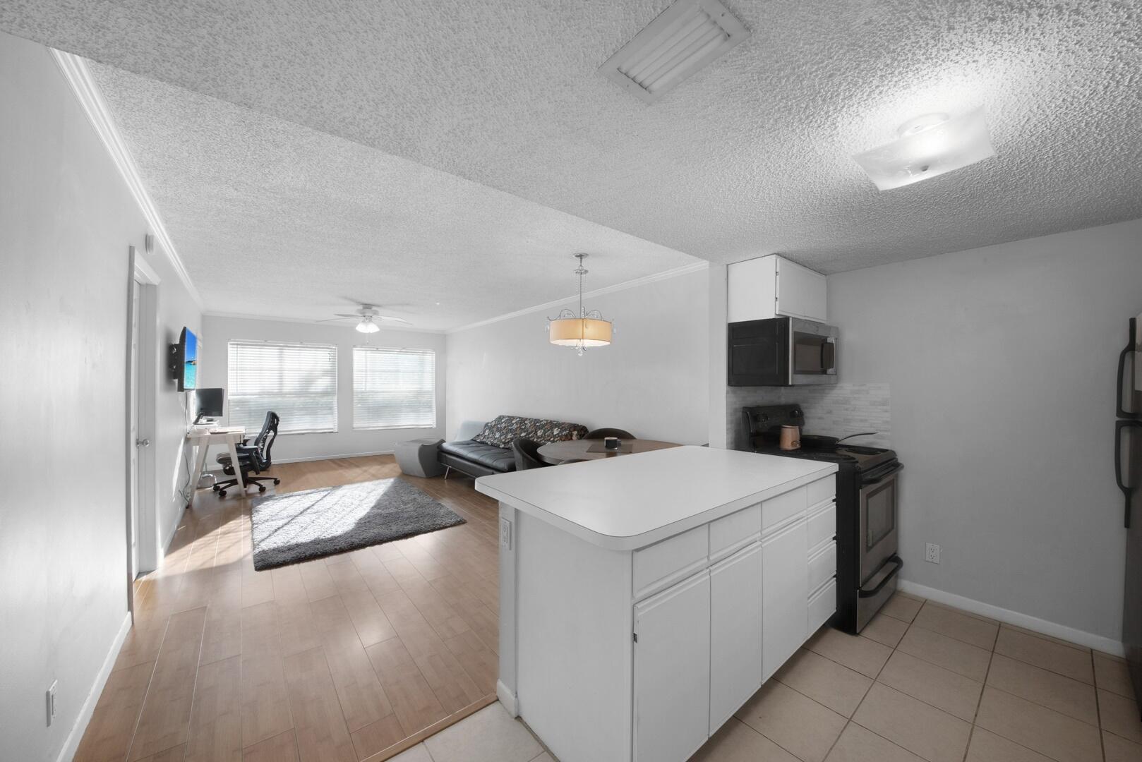 6332 La Costa Drive C, Boca Raton Unit: C