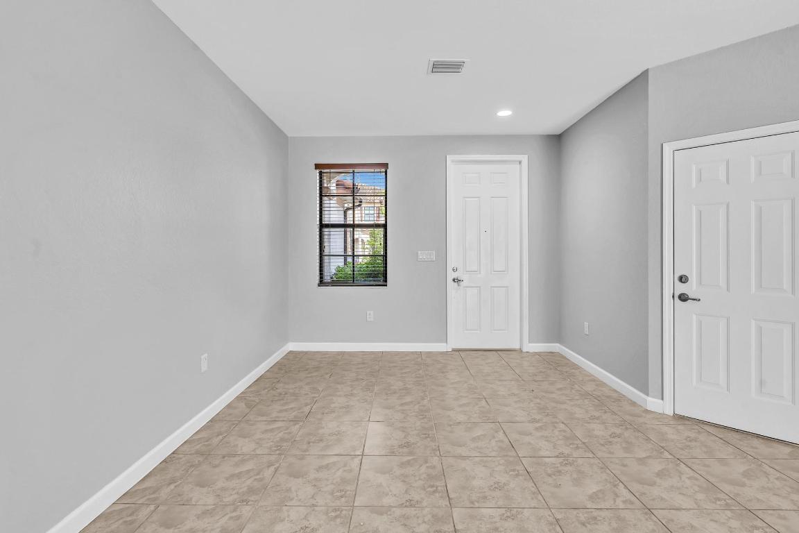 3320 W 90th Street, Hialeah