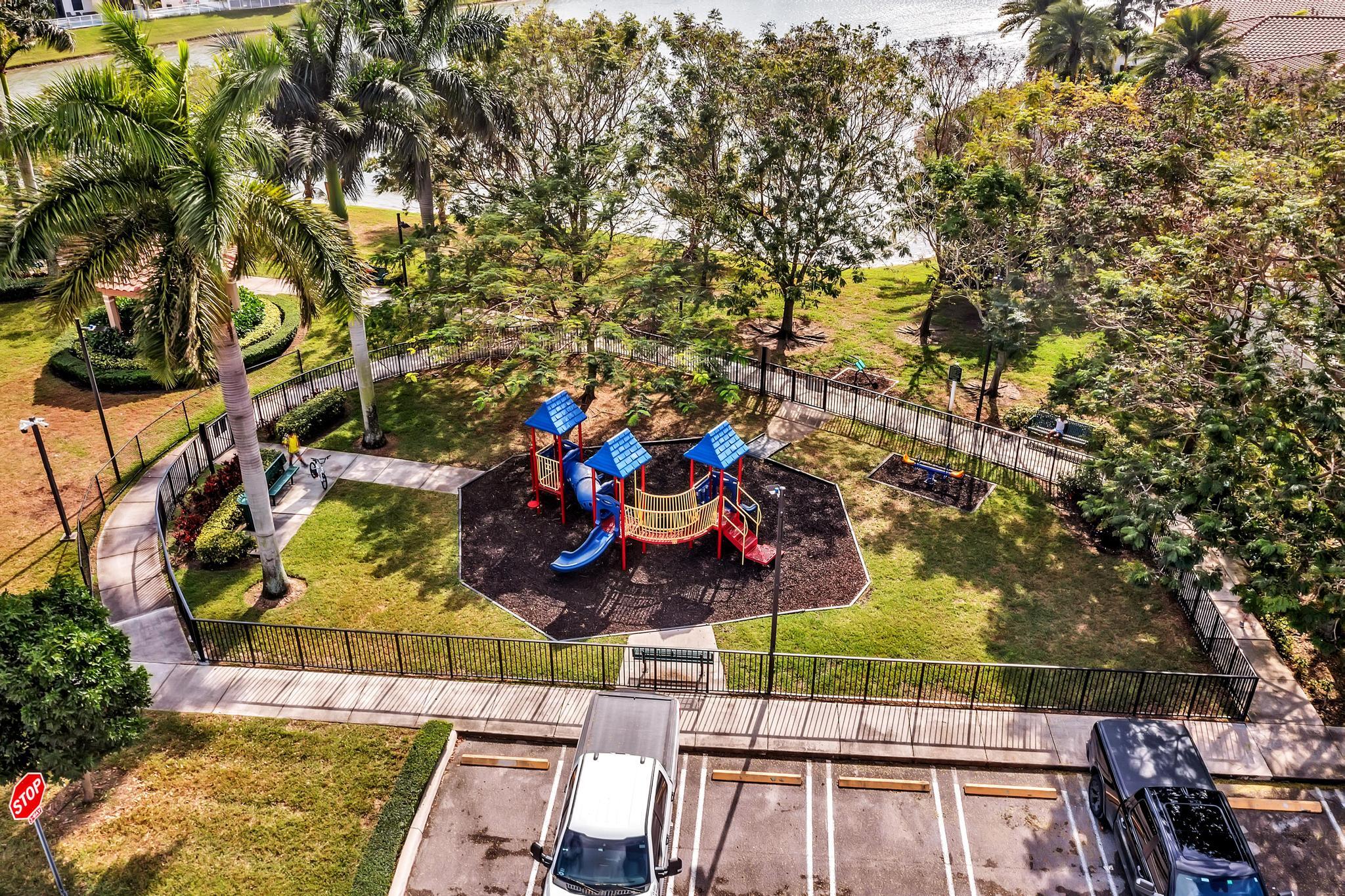 3320 W 90th Street, Hialeah