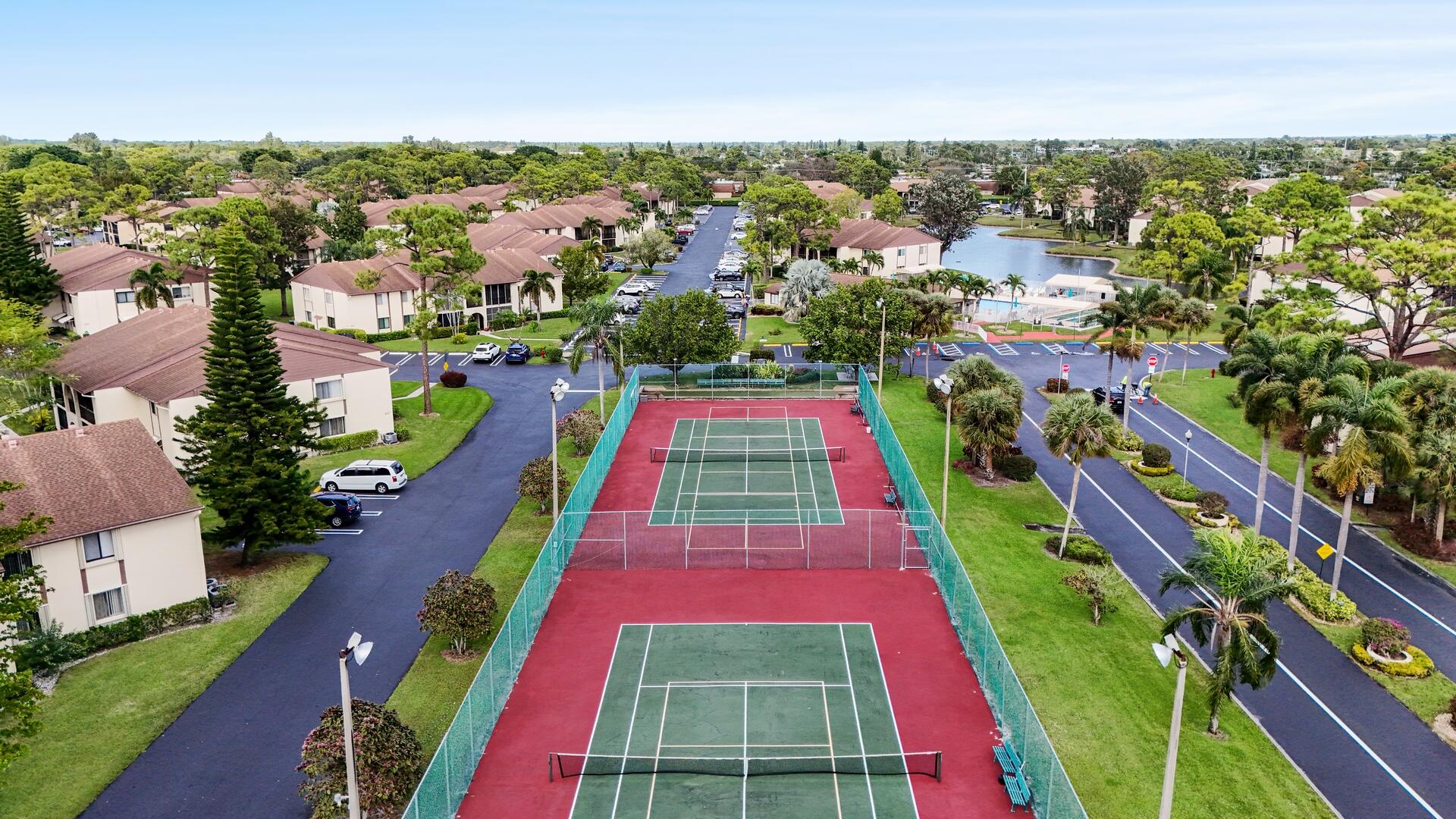 332 Knotty Pine Circle C-1, Greenacres Unit: C-1