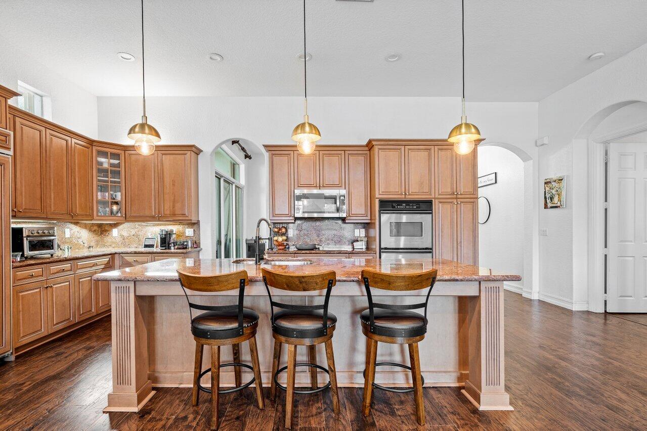 8225 NW 105th Lane