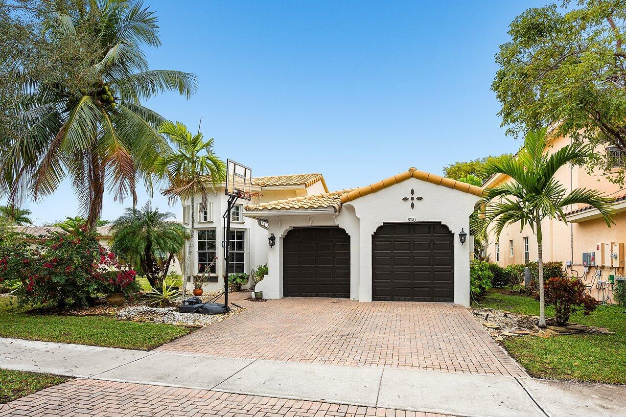 8225 NW 105th Lane
