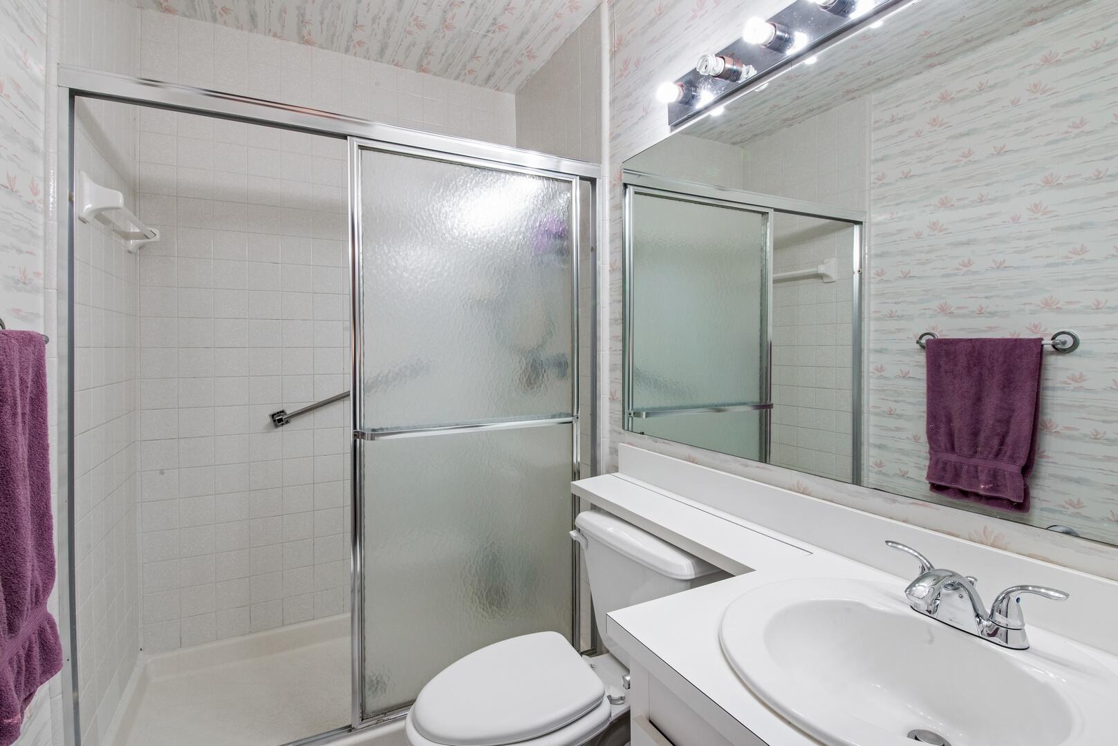 231 Foxtail Drive G, Greenacres Unit: G